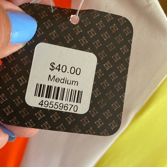 NWT cute long dress. Beautiful colors. - Picture 5 of 9